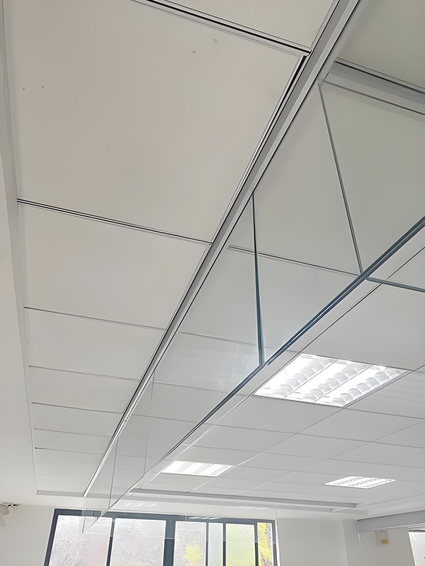 民勤玻璃民勤挡烟垂壁