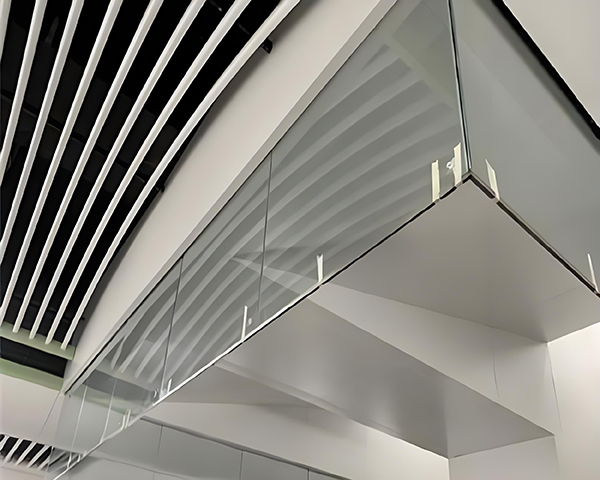 民勤玻璃民勤挡烟垂壁