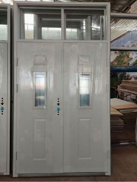 民勤学校教室门