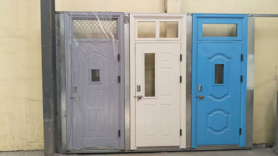 民勤学校教室门