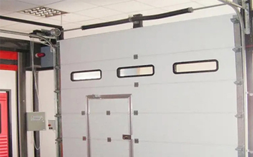 民勤工业提升门的安装方法