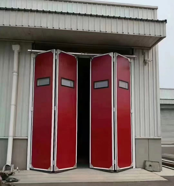 民勤工业折叠门在大型装配车间出入口的应用实例